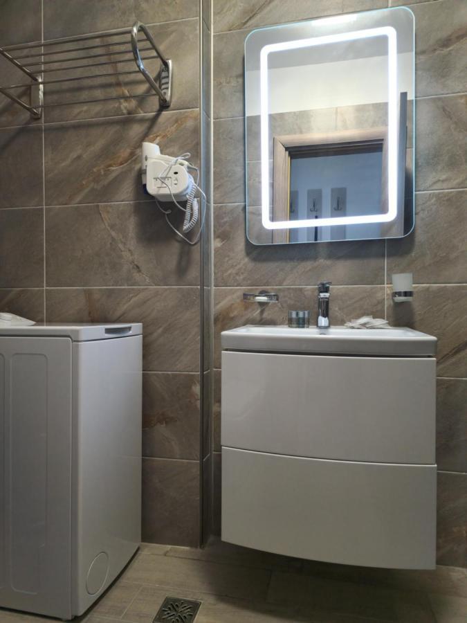Cristalex Aparthotel & Spa Mamaia Nord Navodari Bagian luar foto